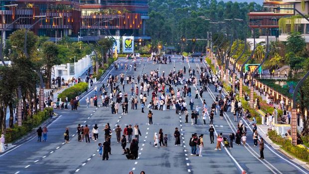 Libur Paskah di IKN ramai 59 ribu pengunjung, diwarnai penanaman pohon dan wisata ekologis untuk dukung konsep kota hutan. (Dok. Humas Otorita IKN)