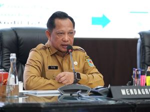 Video Mendagri Tegaskan Daerah Harus Terapkan WFH