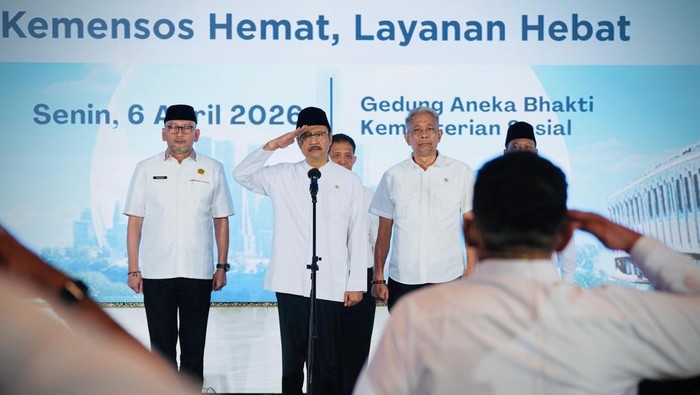 Menteri Sosial Saifullah Yusuf