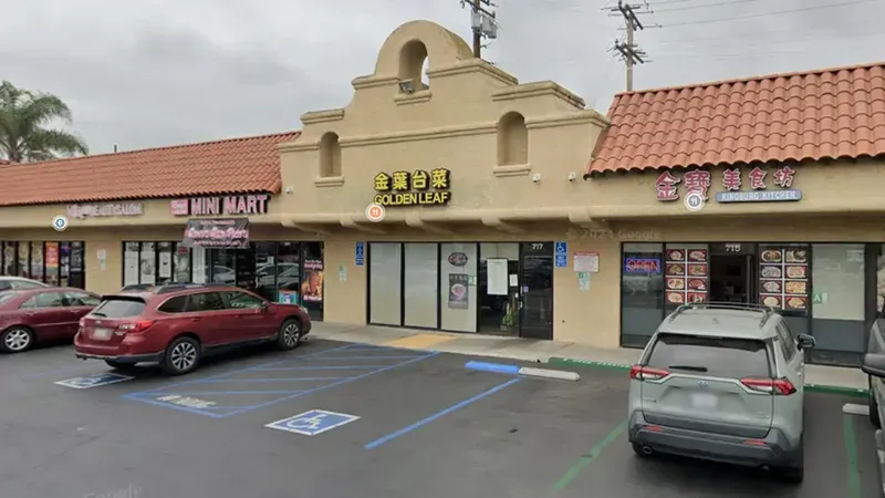 Menu Stinky Tofu yang Bikin Geger Menu Stinky Tofu yang Bikin Geger