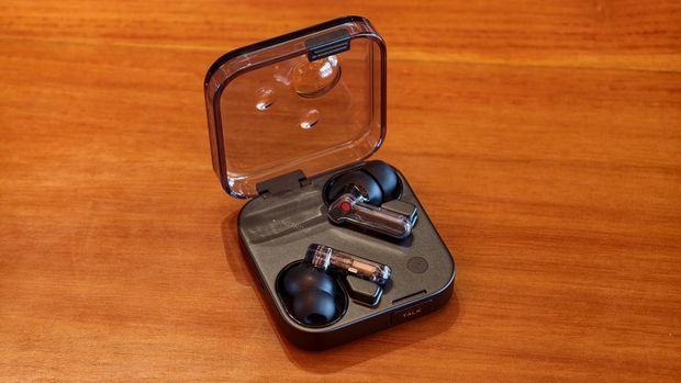Review Nothing Ear (3): Desain Transparan, Suara Makin Nendang