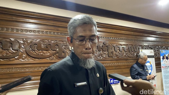 Sekda Jateng, Sumarno, di Kantor DPRD Jateng, Kecamatan Semarang Selatan, Senin (6/4/2026).