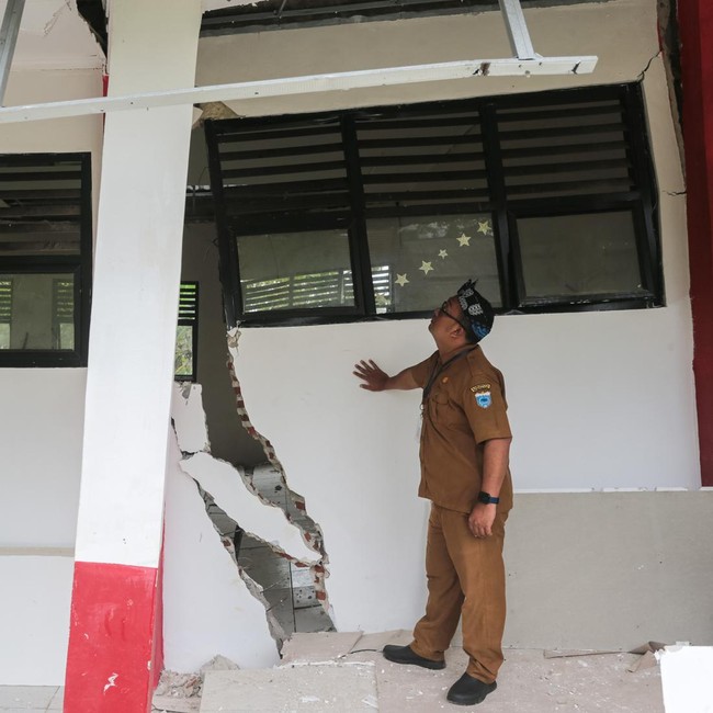Pergerakan Tanah Rusak Ruang Kelas, Aktivitas Belajar Terganggu