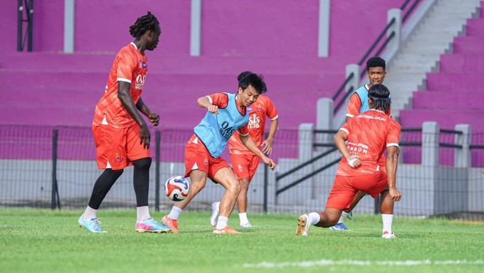 Latihan Persijap Jepara jelang menghadapi Persik Kediri. Foto diunggah Senin (6/4/2026).