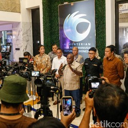 Menteri HAM Berpihak ke Pencipta Lagu, Sebut Negara Harus Beri Perlindungan