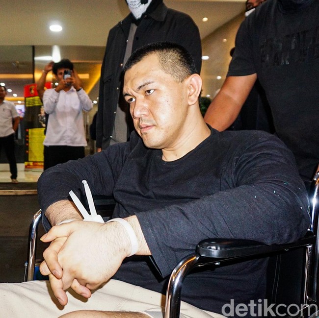 Potret Buron Bandar Narkoba Andre The Doctor Tiba di Mabes Polri