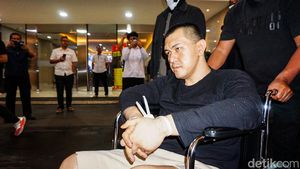Potret Buron Bandar Narkoba Andre The Doctor Tiba di Mabes Polri