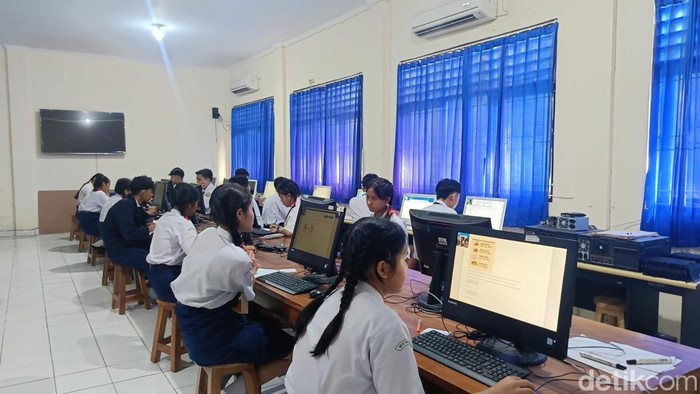 Proses TKA di SMPN 1 Semarapura, Klungkung, Senin(6/4/2026).