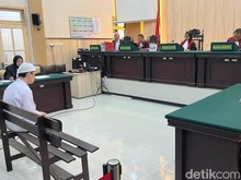 Alvi Pemutilasi Pacar Ratusan Potong Dituntut Hukuman Bui Seumur Hidup