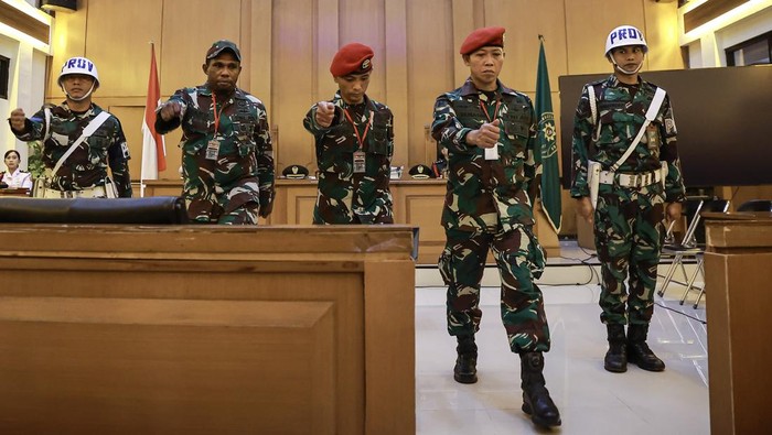 Suasana sidang perdana kasus dugaan penculikan dan pembunuhan kepala cabang (kacab) bank di Pengadilan Militer II-08, Jakarta, Senin (6/4/2026).  
