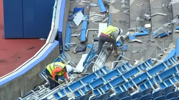 Stadion Lama Buffallo Bills akan dibongkar Stadion Lama Buffallo Bills akan dibongkar