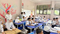 Berdasarkan pantauan detikEdu, peserta pun nampak tertib. Mereka mengikuti instruksi yang diarahkan oleh guru dan pengawas. Foto: Cicin Yulianti/detikcom