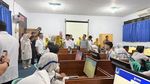 Potret Mendikdasmen Tinjau Langsung Hari Pertama TKA di SMPN 2 Curug Tangerang
