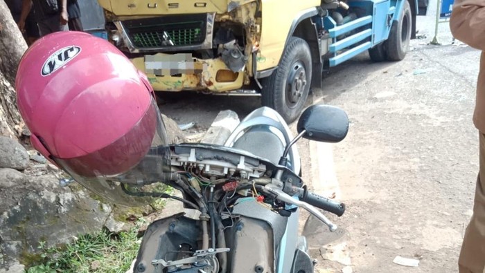 Truk tangki terlibat kecelakaan di Cirebon