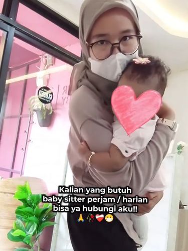 Viral wanita buka jasa baby sitter cuma Rp 30 Ribu/jam. Solusi praktis agar orang tua bisa ngedate tenang tanpa pusing biaya pengasuh mahal.