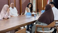Bigmo memetik pelajaran berharga setelah dilaporkan polisi oleh Azizah Salsha. Semoga ini juga jadi pelajaran untuk kita semua agar berkonten dan ber-sosmed ke arah lebih positif dan bermanfaat, tulisnya. (Foto: dok Instagram bigmoskyy)
