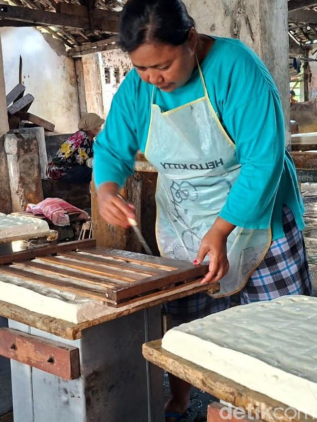 Produsen Tahu Nganjuk Pilih Tahan Harga Meski Biaya Membengkak