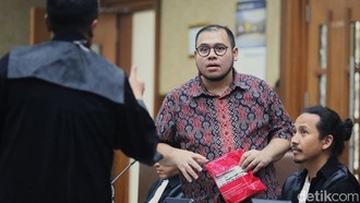 Ibam Tak Rela Divonis 4 Tahun Penjara