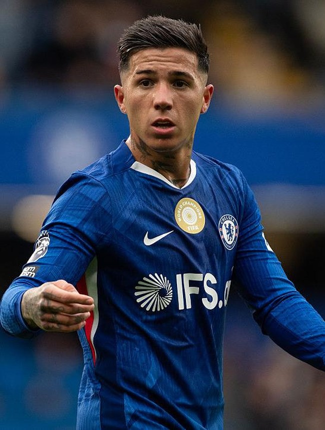 Chelsea Jual Mahal