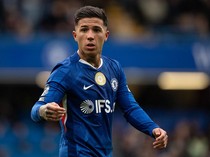 2 Reaksi Berbeda Fans Chelsea Kala Enzo Fernandez Kembali ke Lapangan