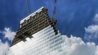 Tour Triangle saat ini masih dalam tahap pembangunan. Gedung ini akan memiliki sejumlah fasilitas di dalamnya, seperti perkantoran, hotel berbintang, restoran mewah, area ritel, playground, dan dek observasi. Foto: Getty Images