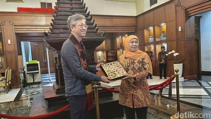 Gubernur Khofifah bertemu Dubes Tiongkok