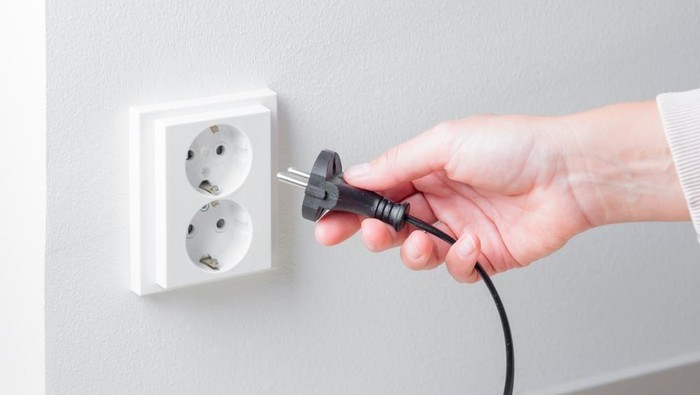 Ilustrasi colokan listrik