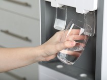 Benarkah Dispenser Air yang Terus Menyala Bikin Listrik Boros?
