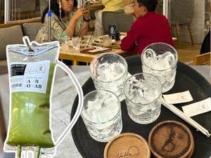 Anti Mainstream! Ngopi di Kafe Batam Ini Harus Diinfus Dulu