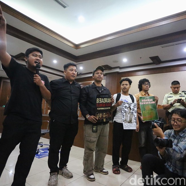 Kasus Konten Demo, Admin @bekasi_menggugat Divonis 7 Bulan Penjara