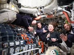 Lampaui Apollo 13, Kru Artemis II Jadi Manusia Terjauh dari Bumi