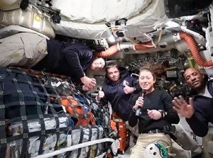 Astronaut Artemis II Pilih Nama Mendiang Istri untuk Kawah Bulan, Netizen Baper
