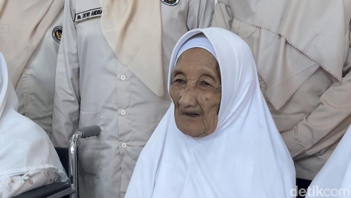 Marsiah (104) Jadi Jemaah Haji Tertua