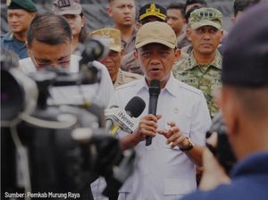 Video Bahlil Minta Doa Kapal Pertamina di Selat Hormuz Diizinkan Lewat
