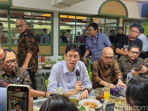 Puluhan Ribu Motor Listrik buat Kepala SPPG, Purbaya: Tahun Lalu Kita Tolak!
