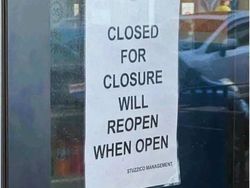 Papan Peringatan Nyeleneh Ini Bikin Senyum Sendiri