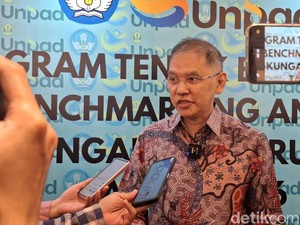 Tantangan Disrupsi Global, Rektor Unpad: Kampus Harus Responsif-Adaptif