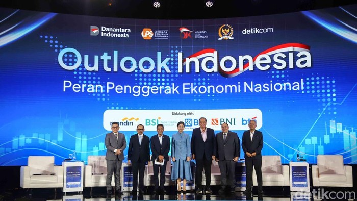 Suasana acara diskusi Outlook Indonesia  dengan  tema Peran Penggerak Ekonomi Nasional di Menara Bank Mega, Jakarta, Selasa (7/4/2026).