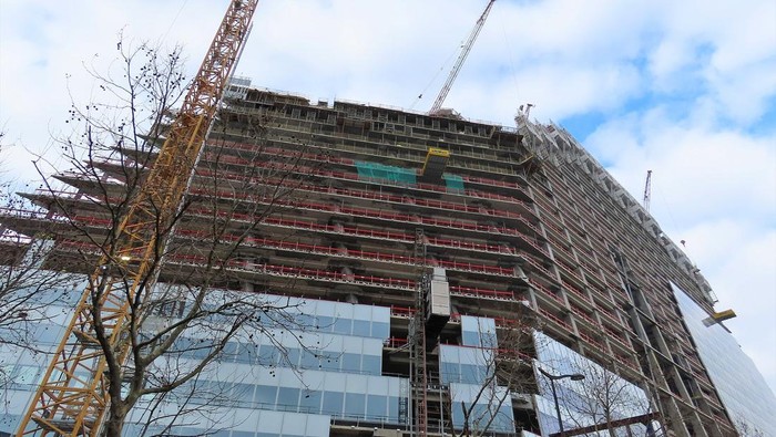 Tour Triangle akan menjadi salah satu gedung pencakar langit terbaru di Paris.