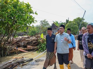 Gandeng Berbagai Pihak, Pemprov Jateng Kebut Pemulihan Banjir Demak