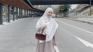 Tren Hijab Syari Kekinian 8 Ide Padu Padan Kreatif Layering Serba Earth Tone