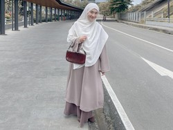 Tren Hijab Syari Kekinian 8 Ide Padu Padan Kreatif Layering Serba Earth Tone
