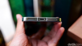 HP ini sudah mengantongi IP68 dan IP69 untuk durabilitasnya. Foto: Adi FR/detikINET