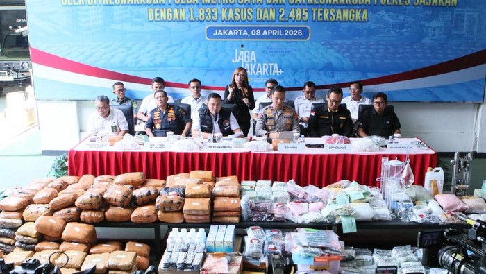 Jumpa pers Pengungkapan 1.833 Kasus Narkoba