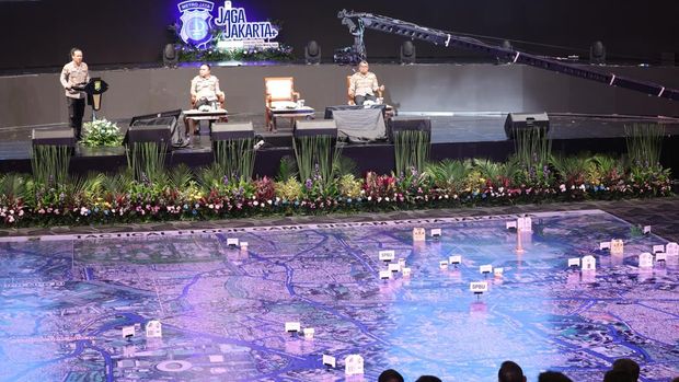 Kapolda Metro Jaya Irjen Pol Asep Edi Suheri memimpin TFG Sispamkota.