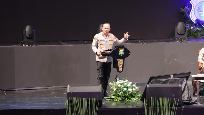 Kapolda Metro Jaya Irjen Pol Asep Edi Suheri memimpin TFG Sispamkota.