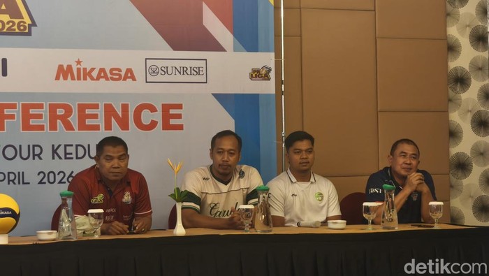 Konferensi pers tim putra peserta Final Four Kedua Proliga 2026 di Hotel Ibis Styles Solo, Rabu (8/4/2026).