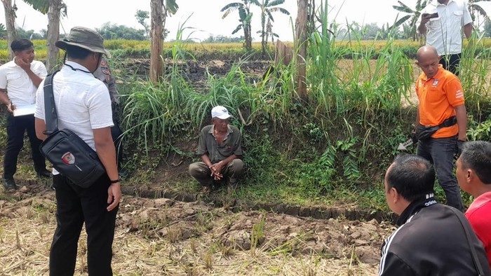 Lokasi temuan IRT pingsan di pinggir parit Probolinggo