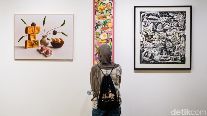 Pameran “Food for Thought” hadir di D Gallerie, Jakarta Selatan. Karya bertema makanan dikemas kontemporer untuk mengajak publik menikmati seni lebih dekat.