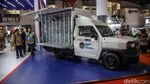 Pameran Kendaraan Komersial Hadirkan Mobil MBG hingga Ambulance